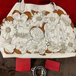 Valentino Handbags Atelier 03 Rose Edition Women Leather White Tote💗